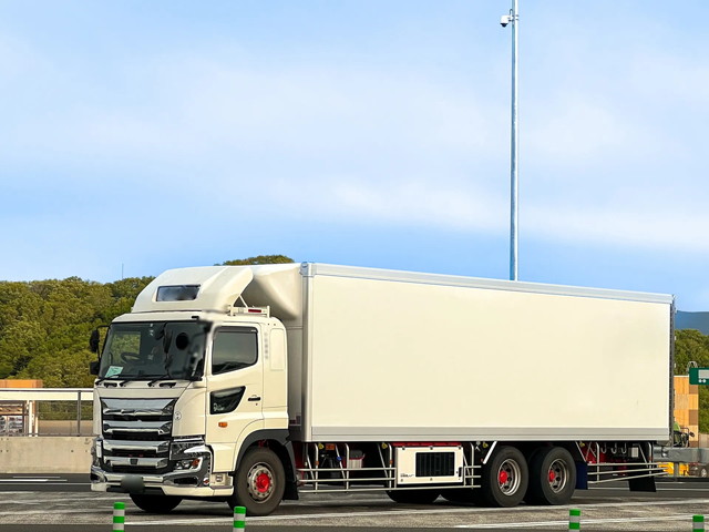 共同物流とは？概要・種類と導入前に押さえたいメリット・デメリット