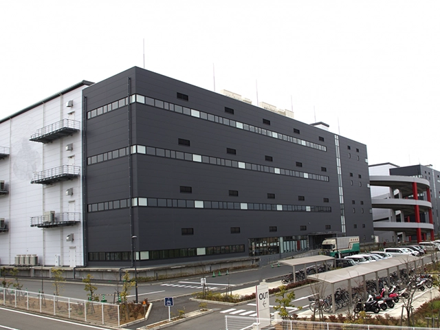 物流倉庫の選び方で意識するべき6つのポイントと見学時の注意点